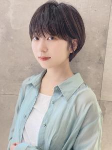 20代30代40代黒髪前下がりショートボブ丸みショート