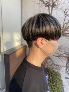 ブリーチセクションカラー  - EMU international 春日部本店掲載