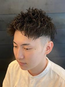 アップバング　黒髪　ビジネス　ツーブロック　20代/30代 - THIS IS BARBER 2nd掲載