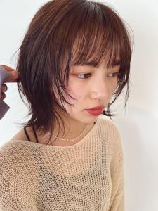 お洒落ウルフヘア×オリーブベージュ - cuento掲載