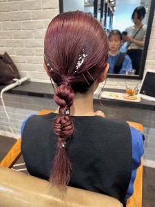結婚式御呼ばれヘアスタイル - Mora 神楽坂掲載