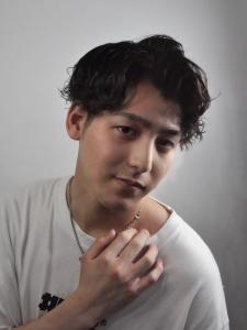 センター分けスタイル - ヒロ銀座 バーバーショップ 仙台本店【HIRO GINZA BARBER SHOP】掲載