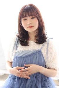 【20代30代】ミディアム×ナチュラルバタフライレイヤー - hair+resort valentine掲載