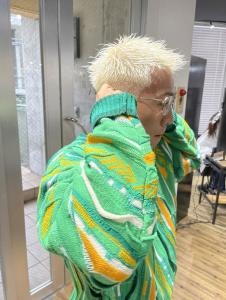 束感ショート　波巻き　ハイライト マッシュパーマ - ARCANA 明治神宮前 表参道 原宿掲載