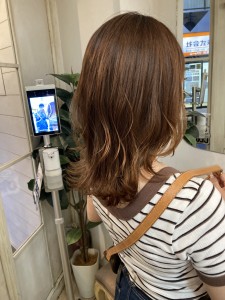 赤味がイヤな方向けオリーブベージュで明るく赤み消し - CHAINON掲載