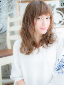斜めバングハイライト小顔フレンチカーリー　ニュアンスカラー - mod's hair【モッズヘア】越谷/越谷西口店掲載