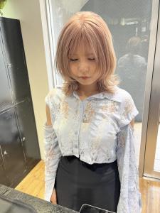前髪　マルチボブ　ピンクベージュ　インナーグレージュ　ウルフ - ARCANA 明治神宮前 表参道 原宿掲載