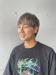 シルバーグレージュ　マッシュ - FACE。石川町掲載