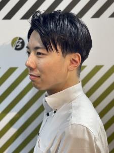 ツーセクションコンマスタイル - BARBER-BAR 四谷店掲載