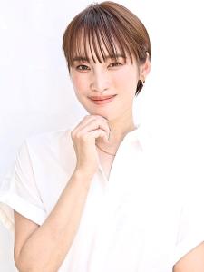ショートマッシュ耳掛けヘア - hair make flencia掲載
