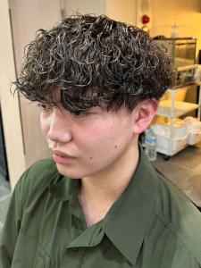 波巻きパーマ　マッシュパーマ - THIS IS BARBER掲載