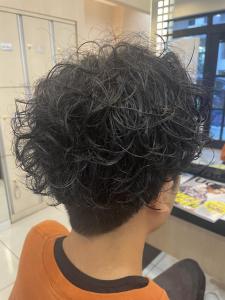 メンズパーマは無造作に！！ - K:R鶴川掲載