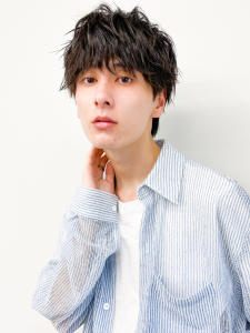 20代30代メンズツイストパーマ束感トラッドおしゃれ感ショー - soar 髪質改善 レイヤーカット 【渋谷 髪質改善サロン】掲載