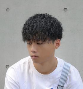 メンズカットツイストスパイラルパーマ - HAIR & MAKE EARTH 栄店掲載