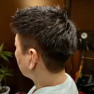 【30代～40代におすすめ】ツーブロックショート - men's hair salon clarens掲載