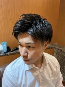 ビジネス七三ツーブロックショート - ヘアーモードキクチ 銀座店掲載