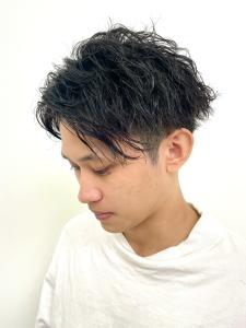 抜群にかっこいい/波巻きツイストスパイラルパーマ - Ash 十日市場店掲載