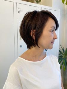 大人かわいい前下がりショートボブ - HAIR&MAKE STUDIO MIMURO掲載