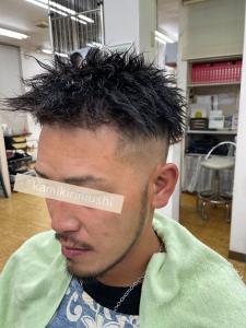 ツイストスパイラルパーマ - CUT CLUB 髪切虫掲載
