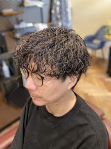 【30代おしゃれパーマ】メンズ波巻きパーマ - men's hair salon clarens掲載