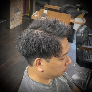 【ツイスパアップバング】 - Love&Hair Breit 関目掲載