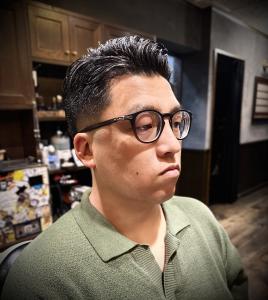 サイドバック - HIRO GINZA BARBER SHOP 横浜掲載