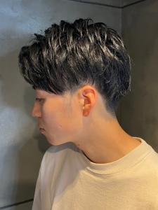 束感ショート　ツーブロック　メンズショート【札幌】 - THIS IS BARBER掲載