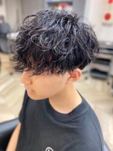 波巻きパーマ　ニュアンスパーマ　メンズカット　黒髪 - Hair salon for Men idea掲載