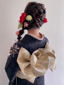 着物に合うヘアアレンジ - EMU international 春日部本店掲載