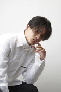 シースルーセンターパート - メンズヘア整形サロン GOALD 名古屋 栄掲載