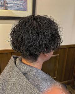 波巻きスパイラルパーマ - メンズ専門理容室　BroTokyo BARBERSHOP 有楽町店掲載