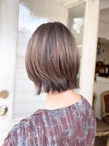 くびれレイヤーカットエモージュ大人ショートボブ梅ヶ丘世田谷 - CHAINON掲載