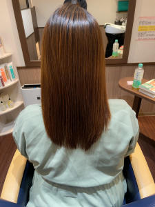 【三智也スタイル】実はこれ、乾かしただけの仕上がり♪美髪矯正 - PRIDE ROCK HAIR掲載
