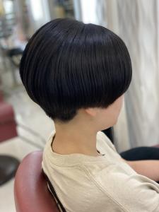 20代30代/マッシュボブ/刈り上げ/ショート/丸み - QUALIS 赤塚店掲載