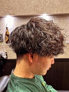 ツイストスパイラルパーマ - メンズ専門理容室　BroTokyo BARBERSHOP 有楽町店掲載