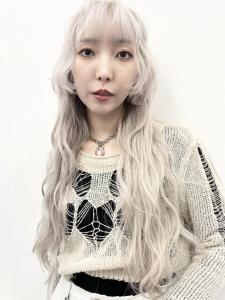 Blond#ケアブリーチ#顔まわりカット#大人かわいい - KOKO掲載