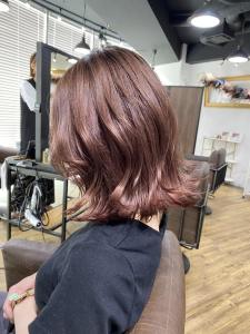 前髪　マルチボブ　ピンクベージュ　インナーグレージュ　ウルフ - ARCANA 明治神宮前 表参道 原宿掲載
