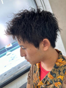 メンズカット＋ツイストパーマ - HAIR & MAKE EARTH 新越谷店掲載
