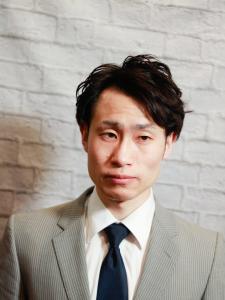 スーツが映えるパーマスタイル - 銀座マツナガ 新宿野村ビル店掲載