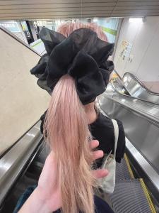 【 ペールコーラルピンク ／ 毛先重ためセミロング 】 - ROMA【ローマ】銀座店掲載