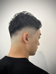 ビジネススキンフェード??メンズカット/眉毛 - 【シェアサロン】 LIBERTY SHARE BARBER 銀座掲載