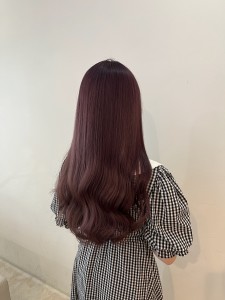 高発色カシスカラー - e.m.a PREMIUM BEAUTY SALON掲載