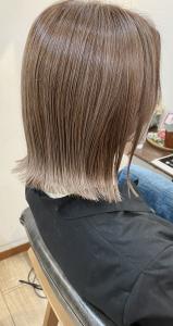 【切りっぱなしミルクティーハイライト】 - gift hair salon掲載