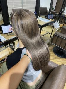 前髪　マルチボブ　ピンクベージュ　インナーグレージュ　ウルフ - ARCANA 明治神宮前 表参道 原宿掲載