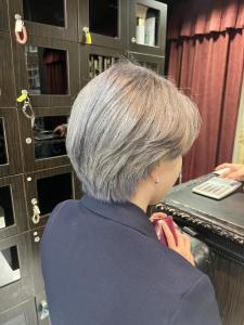 シルバーカラー/ダブルカラー/ブリーチ【錦糸町北口】 - prize 錦糸町店掲載