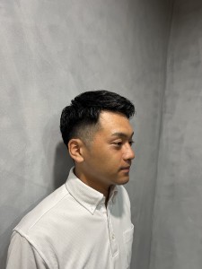 大人ネオ七三分け - Levi 神楽坂掲載