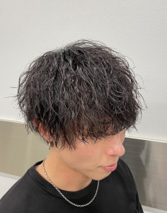 【波巻きパーマ】 マッシュパーマ　束感ショート - Men's salon RISE TOKYO 渋谷店掲載