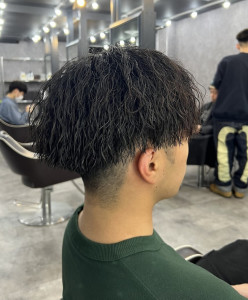 極【縦落ちツイストスパイラルパーマ】 - RISE 新小岩店掲載