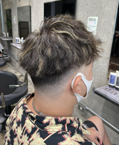 かっこいいの塊！スキンフェードハイライトツイストスパイラル！ - Men's salon RISE TOKYO 渋谷店掲載