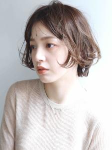 ウェーブヘア　顔周りレイヤー　ミルクティーベージュ - HAIR&HEADSPA SQUARE＊UNO HAKATA掲載